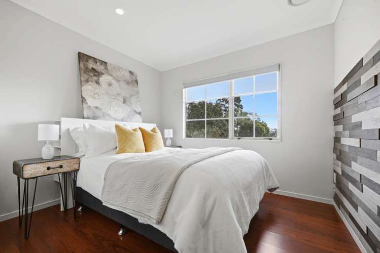 32 Canary Place Unsworth Heights_12