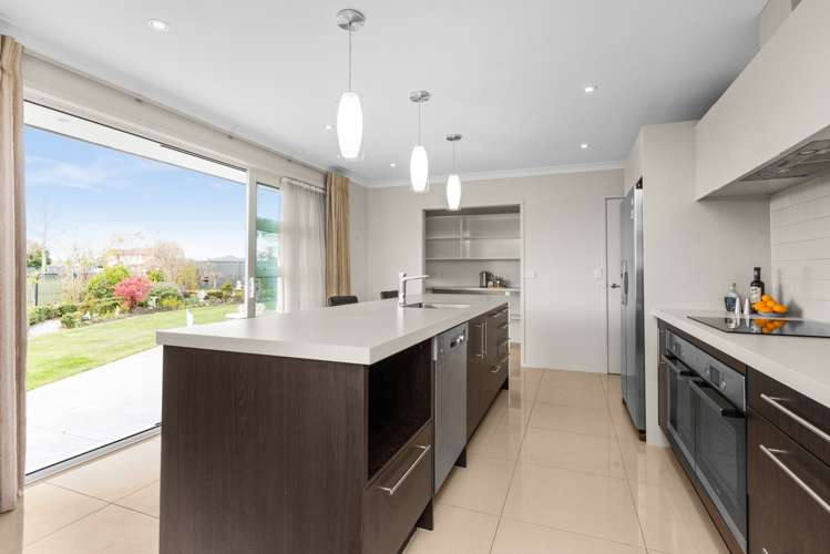 11 Sue Place Mahora_5