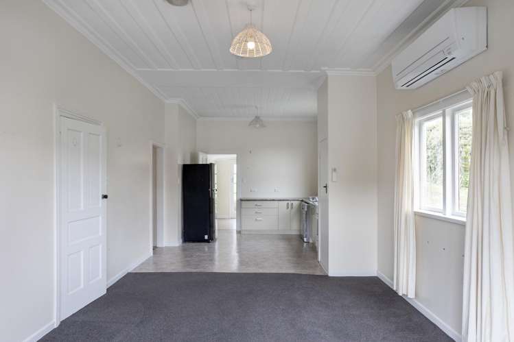 160 Main South Road Green Island_15