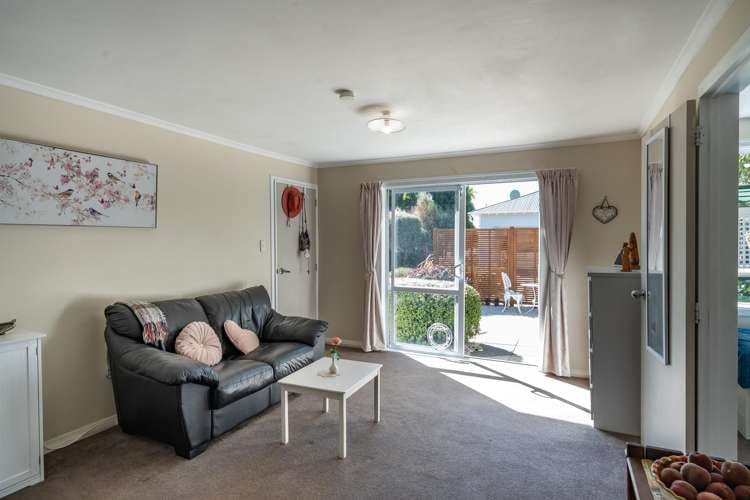84 Corson Avenue Beckenham_20