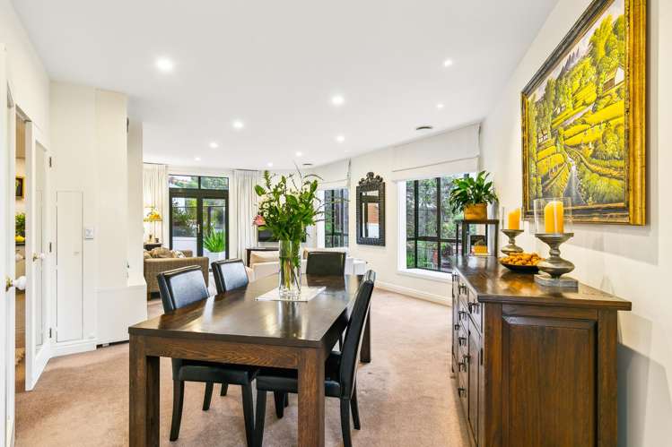 2/67 Bolton Street Kelburn_4