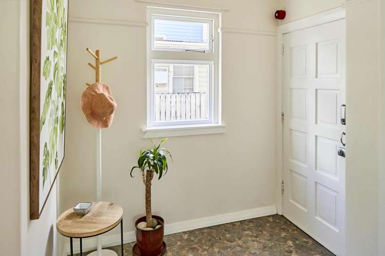 3/1 Rixon Grove Mount Victoria_7