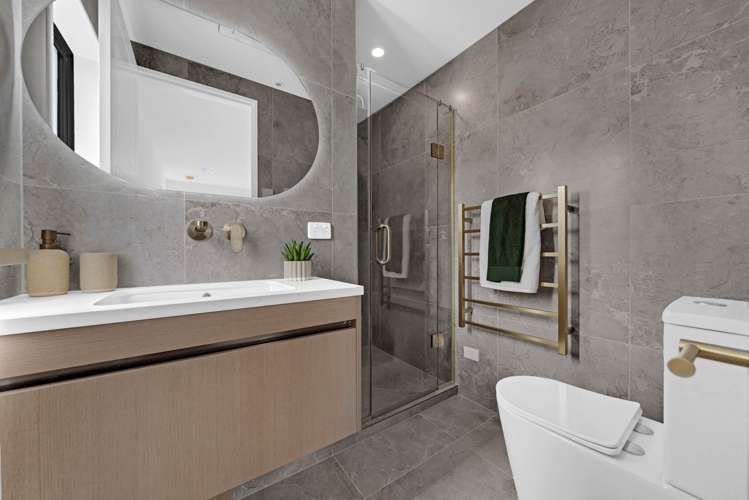 8A Hattaway Avenue Bucklands Beach_19