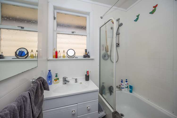 67 Snell Drive Chartwell_14