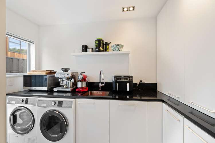 40 Roosevelt Avenue Saint Albans_12