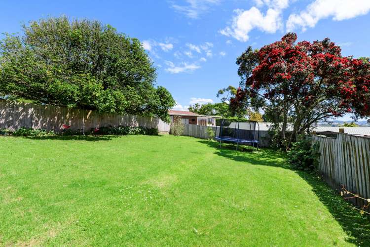 99 Vipond Road Stanmore Bay_15