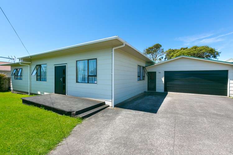 8 Harris Street Waitara_23