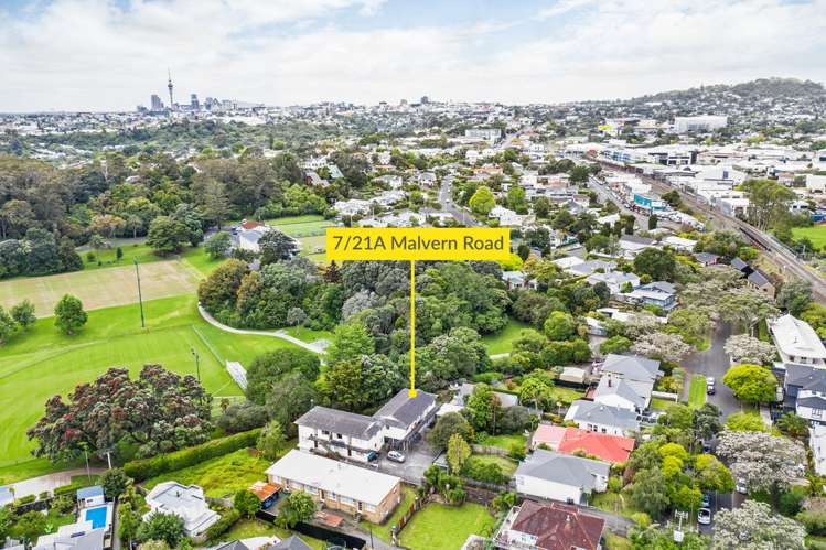 7/21a Malvern Road Morningside_15