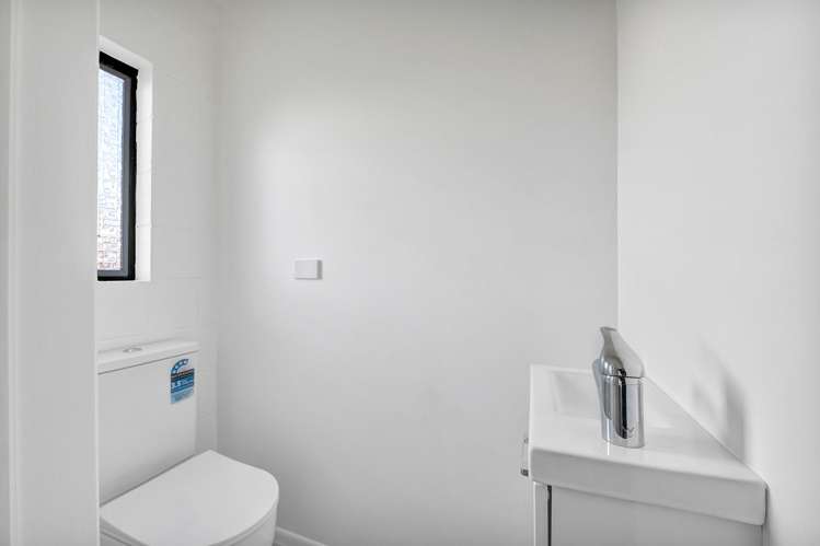59A Barrett Street Westown_24
