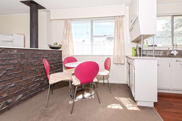 20 Fairdale Place Birkdale_13