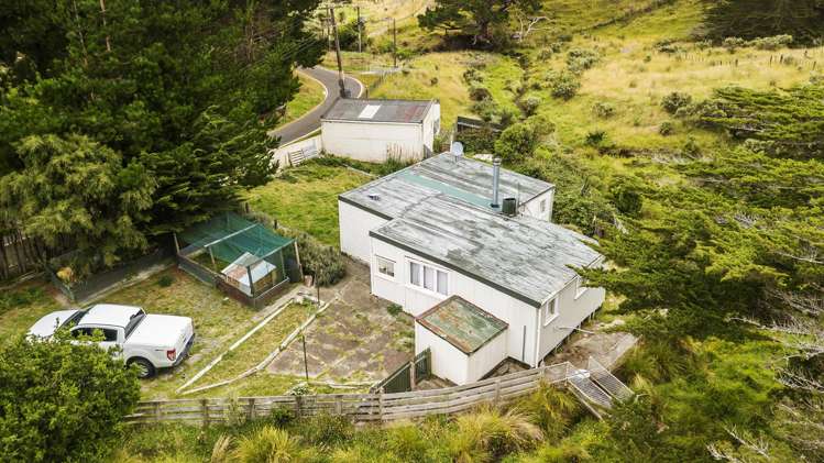 509 South Makara Road Makara_13