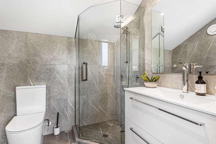 5A Whites Way Ellerslie_12