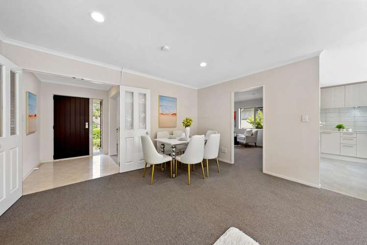 8 Landvale Court_4