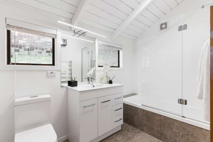 40 Goodall Street Hillsborough_14