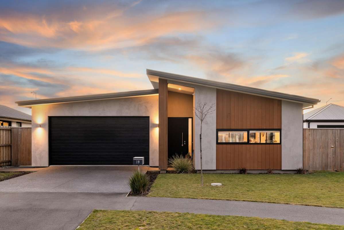 19 Sarah Nicholls Street, Spring Grove_0