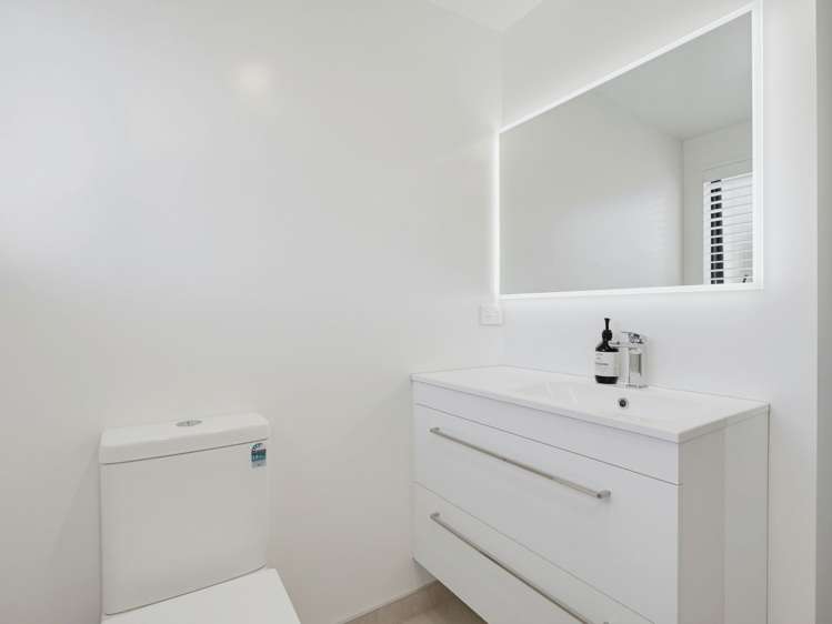 24/1 Centennial Drive Whitianga_21