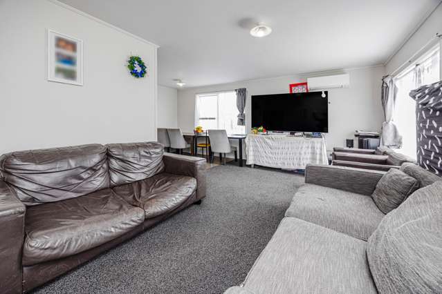 1/22 Silver Creek Road Clendon Park_4
