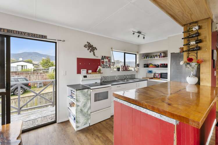 2/117 Parkers Road Tahunanui_6