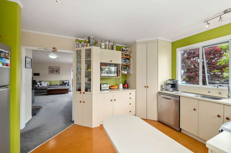 301 Vaughan Road Owhata_7