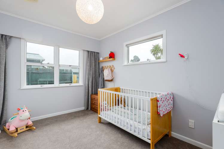 7 Buxton Street Stoke_10