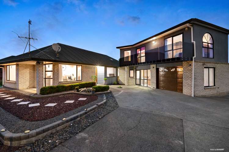 2 Tua Place Favona_21