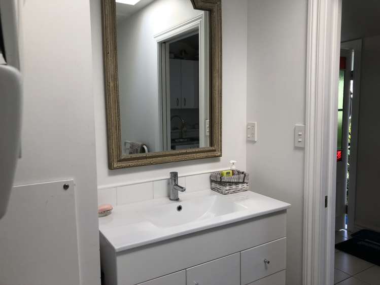 19 Cambridge Terrace Devonport_3