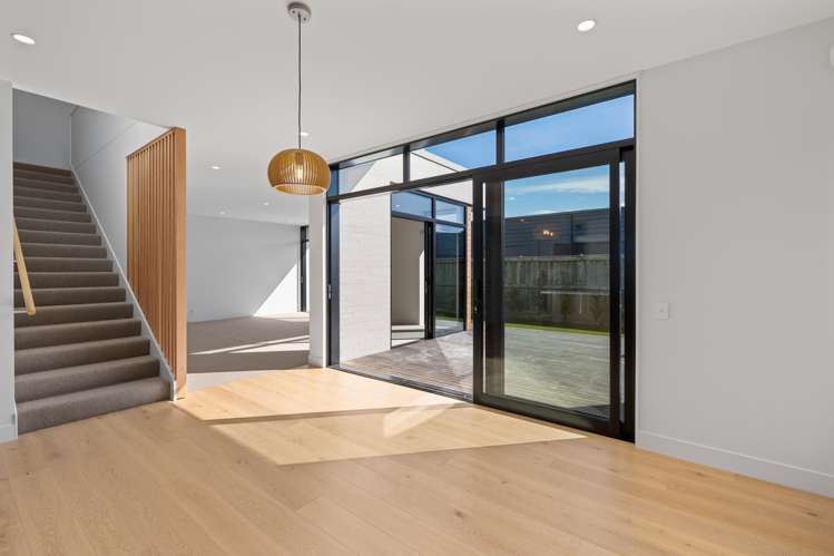 25 Blackmore Place Springlands_15