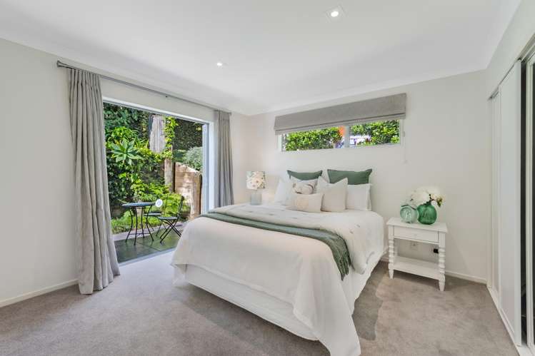 26 Copperfield Terrace Mellons Bay_33