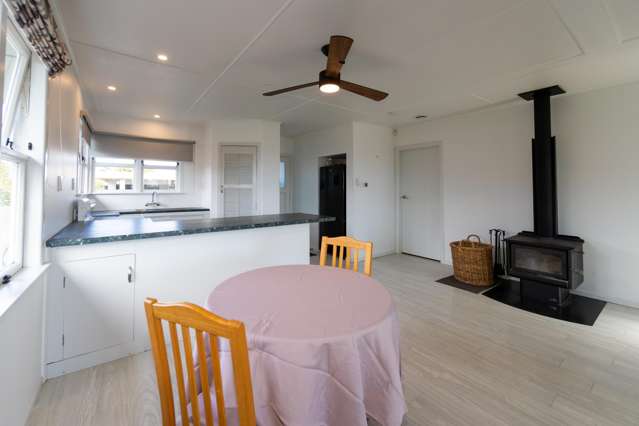 17 Folkestone Drive Flaxmere_4