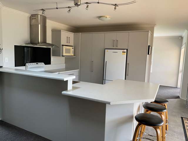 56 Highfields Drive Katikati_1