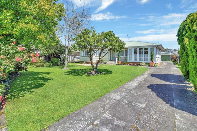 9 Mitchell Street Greerton_16