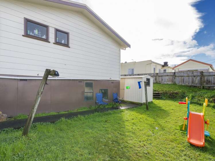 14 Hurley Road Paraparaumu Beach_10