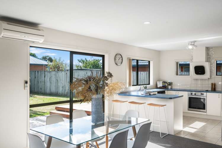 3 Joe Burns Place Wigram_11