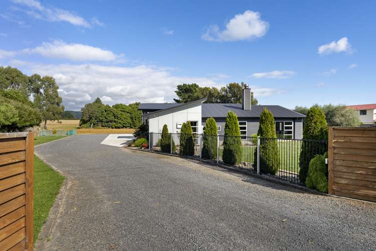 51 Waikawa Beach Road Manakau_23