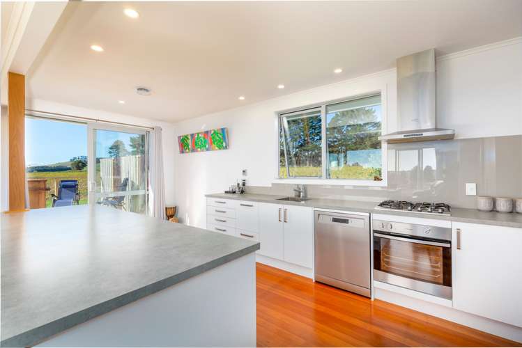 182 Logan Road Pukekawa_5