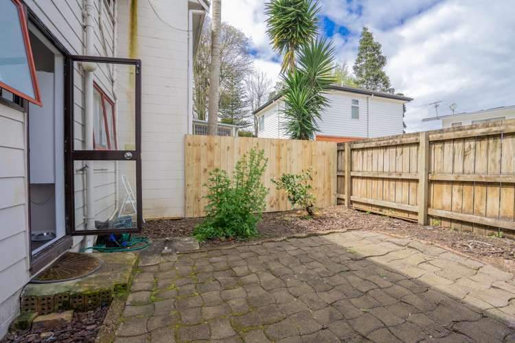 14/19a Gray Avenue Mangere East_10