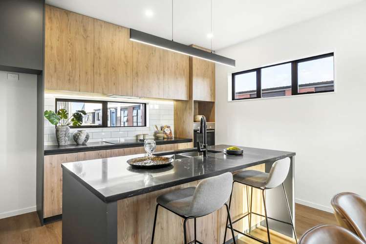 4, 6, 8, 10, 12, 14A & 14B Pilot Drive Hobsonville_17