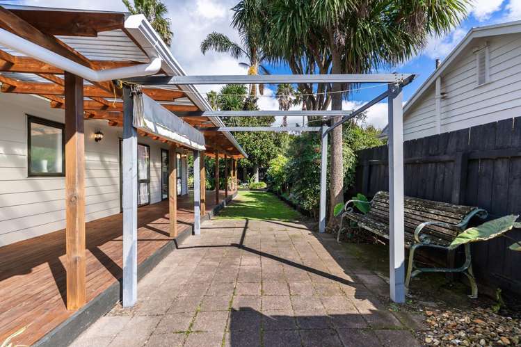 88 McRobbie Road Kingseat_21