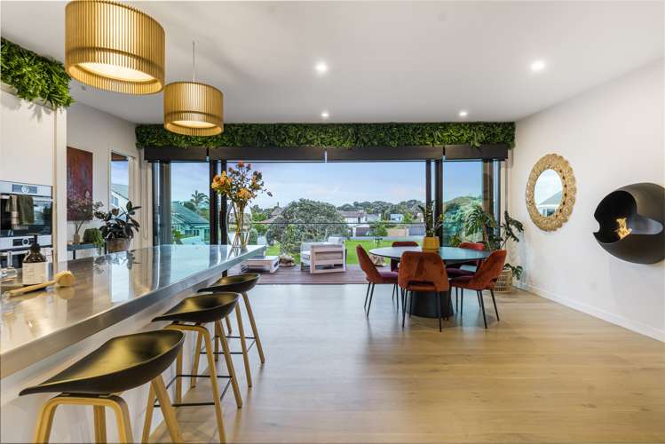 3a William Bayes Place Red Beach_8