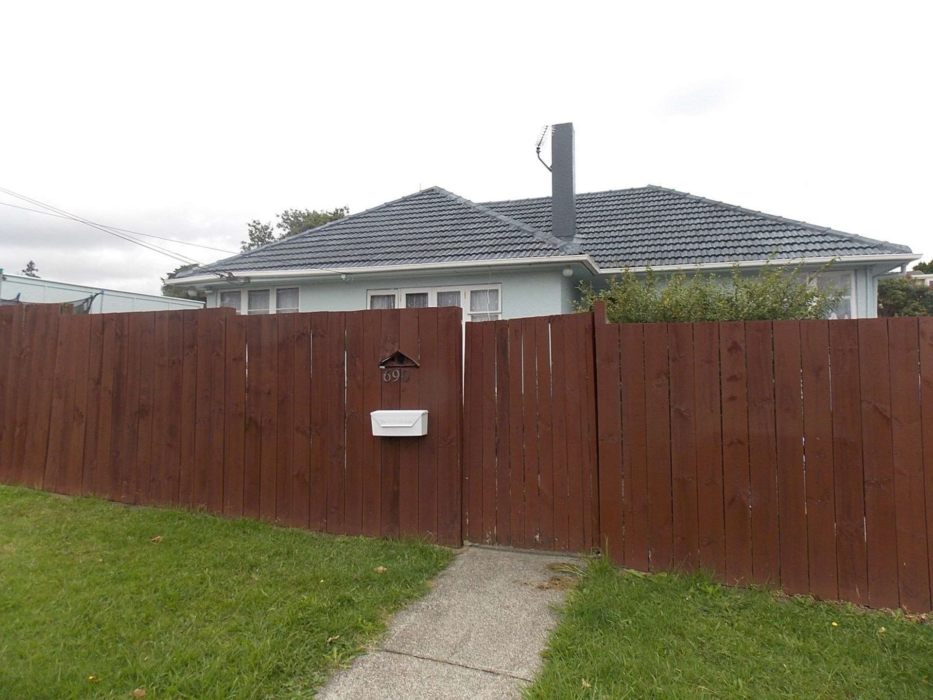 690 Richardson Road Mount Roskill_0