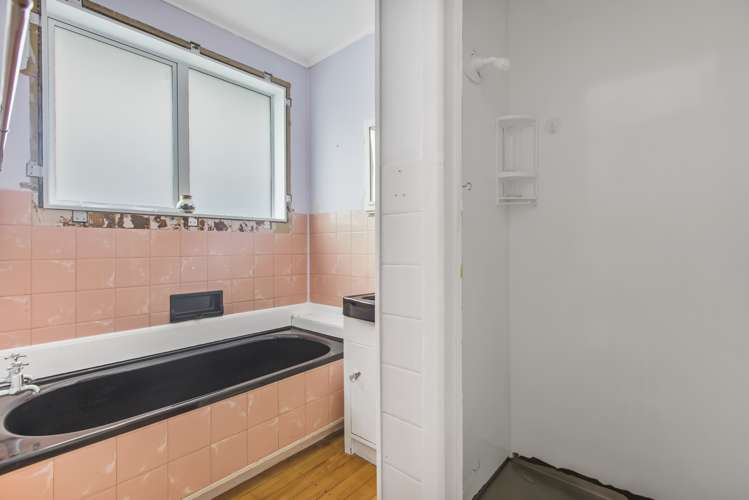 7 Kiekie Road Mangere Bridge_21