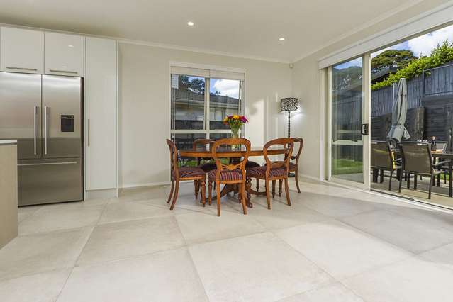 59 Mackay Drive Greenhithe_4