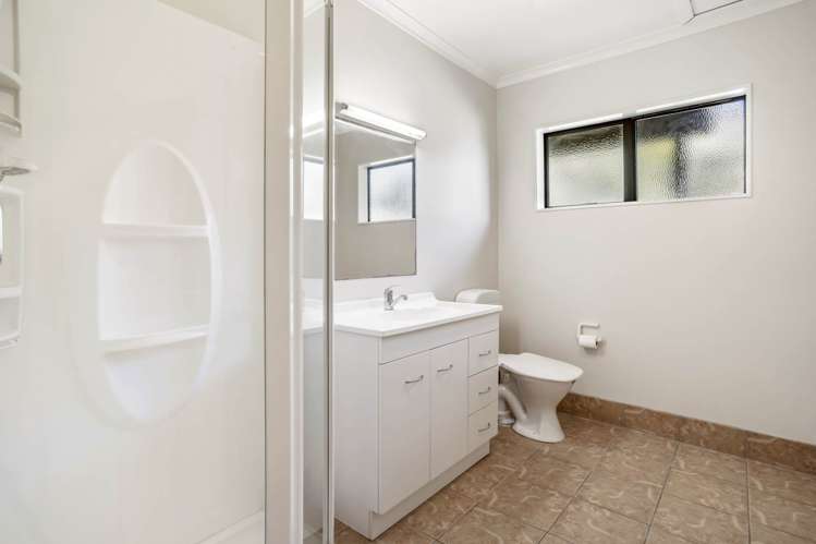 25a Kimber Hall Avenue Mount Roskill_10
