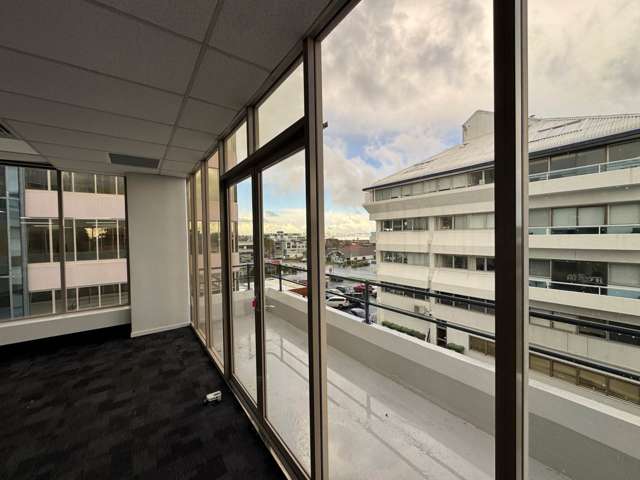 Level 3/62 Anzac Street Takapuna_3