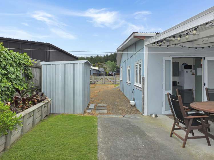 13 Barber Street Foxton Beach_5