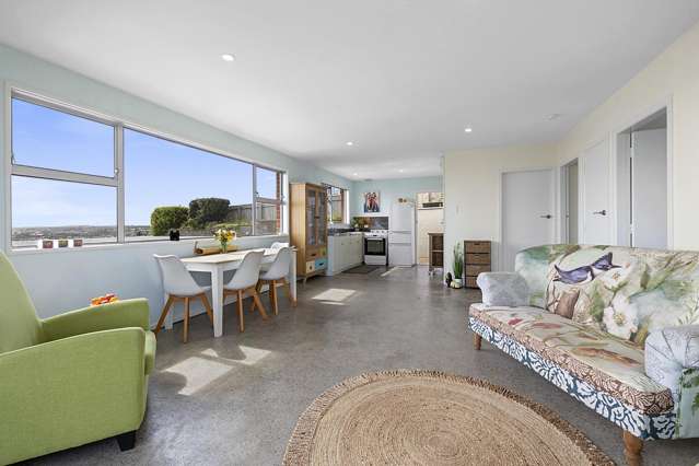 2/31 Findlay Street Moturoa_1