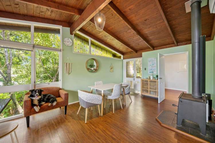 12 Raroa Terrace Waiatarua_7