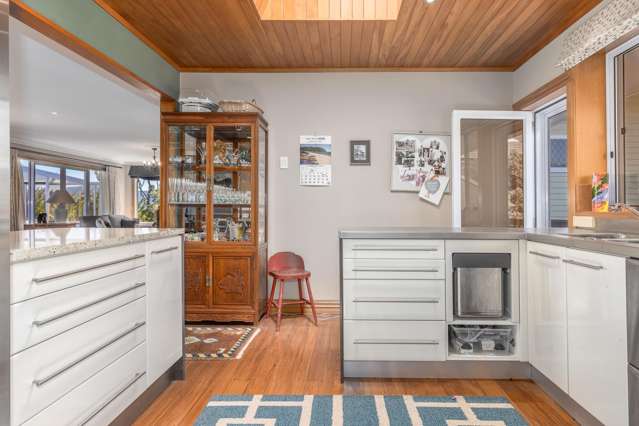 24 Newry Road Raumati Beach_3