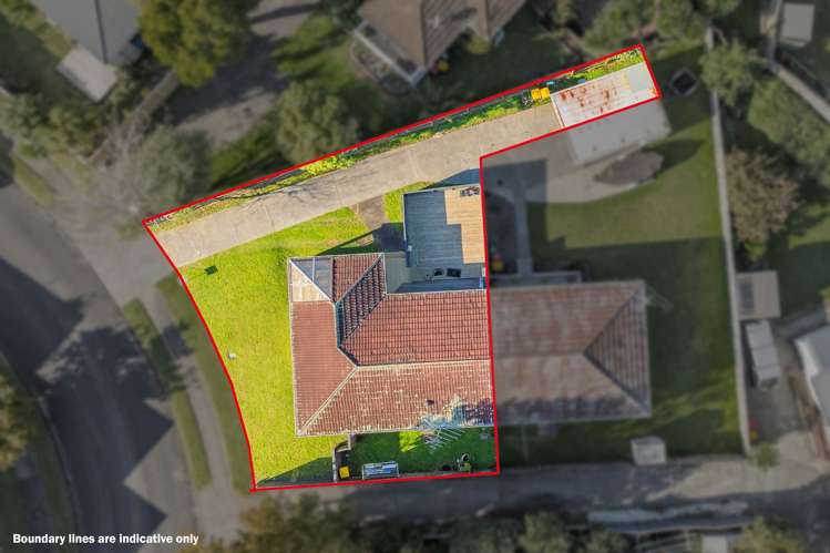 1/17 Hedge Row Sunnyhills_16