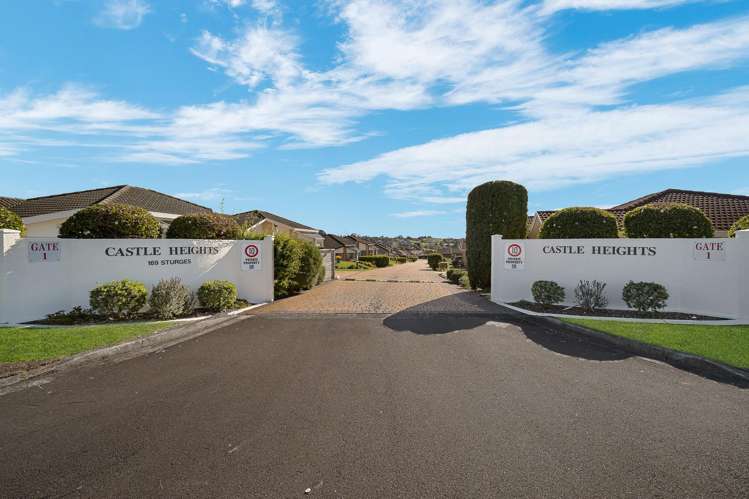 10/169 Sturges Road Henderson_1